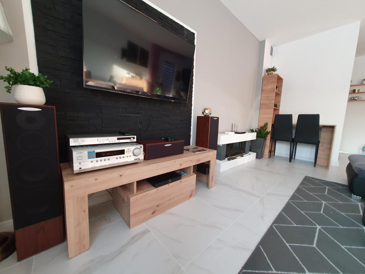 Nowy Dom Apartament Z Widokiem Na Gory 8 Osob Bielsko-Biala Bagian luar foto